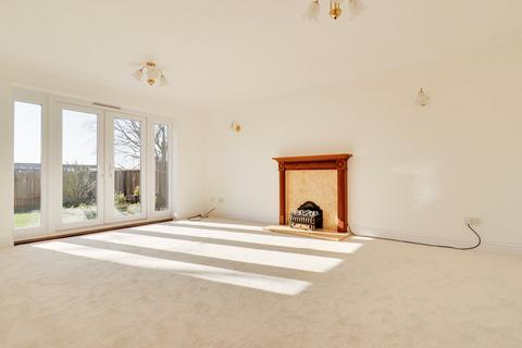 2 bedroom detached bungalow for sale, Roman Rise, Sawbridgeworth, CM21