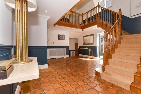 undefined, Nursery Road, Loughton, Essex