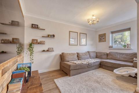 60 Brackley Crescent, Basildon, SS13 1RA
