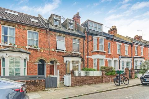 3 bedroom flat for sale, Ravenshaw Street, West Hampstead