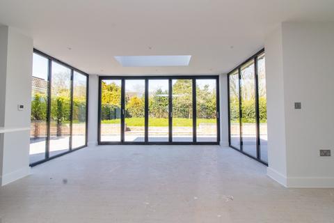 4 bedroom detached house for sale, High Street, Desford, Leicester, LE9