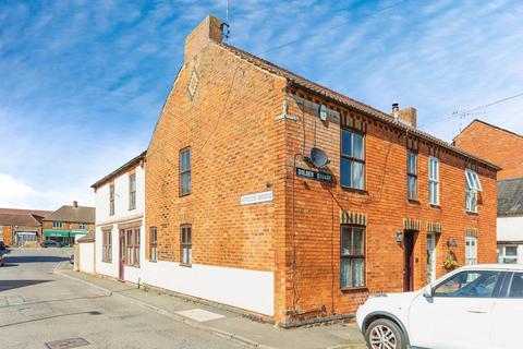 1 Dolben Square, Finedon, Wellingborough, NN9 5LY