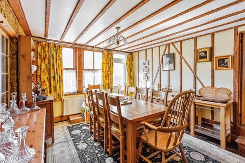 1 Dolben Square, Finedon, Wellingborough, NN9 5LY