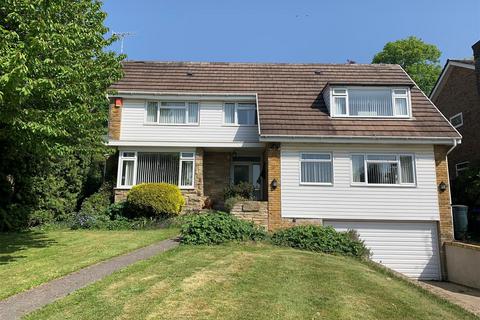 4 bedroom detached house for sale, Longlands Spinney, Worthing