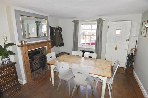 3 bedroom end of terrace house for sale, Quainton Road, Waddesdon, Buckinghamshire.
