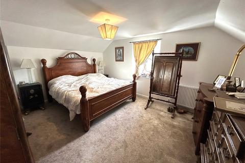 2 bedroom detached house to rent, Black Dog, Crediton, Devon, EX17