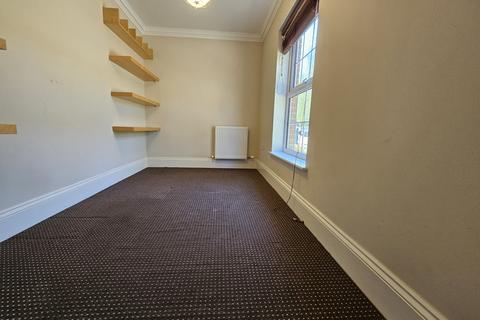 4 bedroom detached house for sale, Falconer Road, Fleet, Hampshire