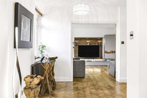 5 bedroom semi-detached house for sale, Baker Street, Potters Bar, Hertfordshire, EN6
