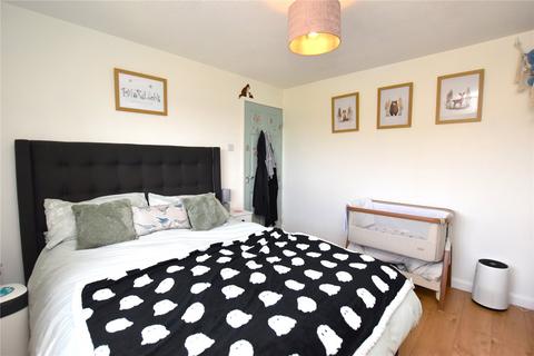 18 Farriers Croft, Bradford, BD2 1ET