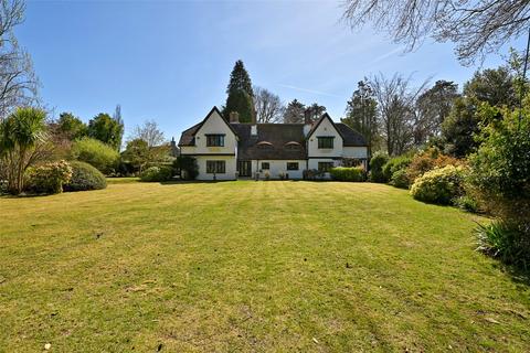 5 bedroom detached house to rent, Ridgemead Road, Englefield Green, Egham, Surrey, TW20