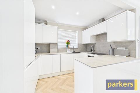 8 Greenend Close, Spencers Wood, Reading, RG7 1EH