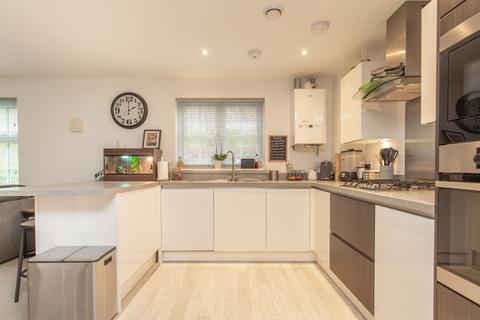 16 Sidney Grove, Herne Bay, CT6 5FE