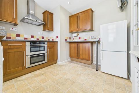 2 bedroom semi-detached house for sale, Highfield Court, Gateshead NE10