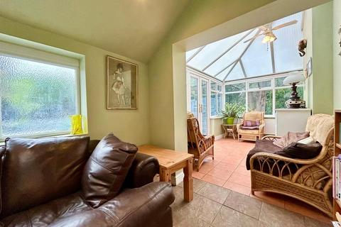 4 bedroom detached house for sale, Gladstone Street, Telford TF1