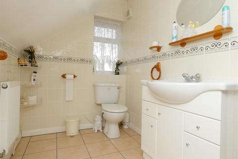 51 Strode Park Road, Herne Bay, CT6 7JQ