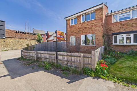 3 bedroom semi-detached house for sale, Southgate Drive, Towcester, NN12