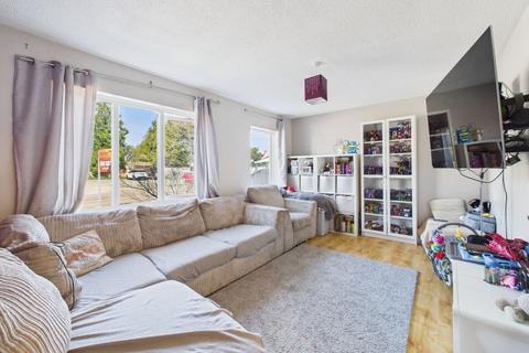 3 bedroom semi-detached house for sale, Southgate Drive, Towcester, NN12