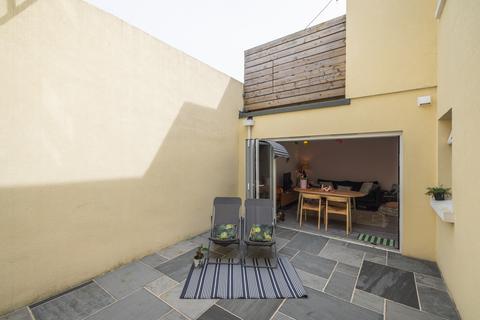 8 Victoria Street, St. Helier, Jersey