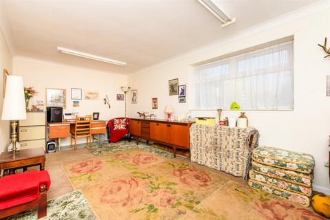2 bedroom semi-detached house for sale, Cross Lane West, Gravesend, Kent