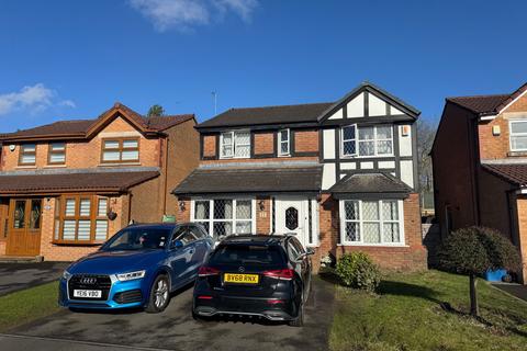 5 bedroom detached house for sale, Parkside Close, Manchester M26