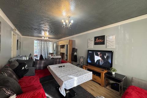 5 bedroom detached house for sale, Parkside Close, Manchester M26