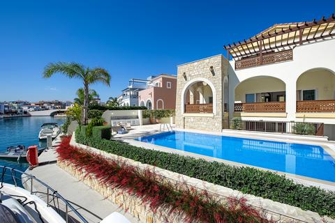 7 bedroom property, Limassol Marina St 3601