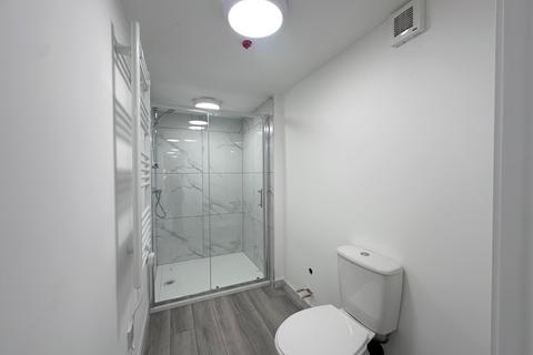 1 bedroom flat to rent, Flat 12B, Old Barclays Bank PLC, - Bethcar Street, Ebbw Vale
