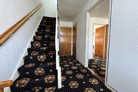 3 bedroom terraced house for sale, Bucksburn Walk, Leicester. LE4 7ZA