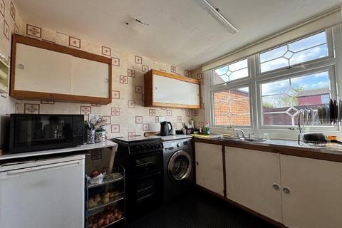 3 bedroom terraced house for sale, Bucksburn Walk, Leicester. LE4 7ZA