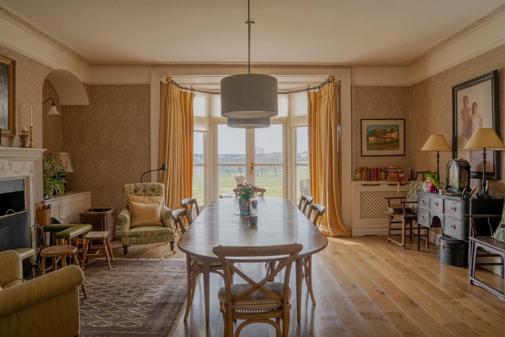 271111 - A743078-HDR.jpg