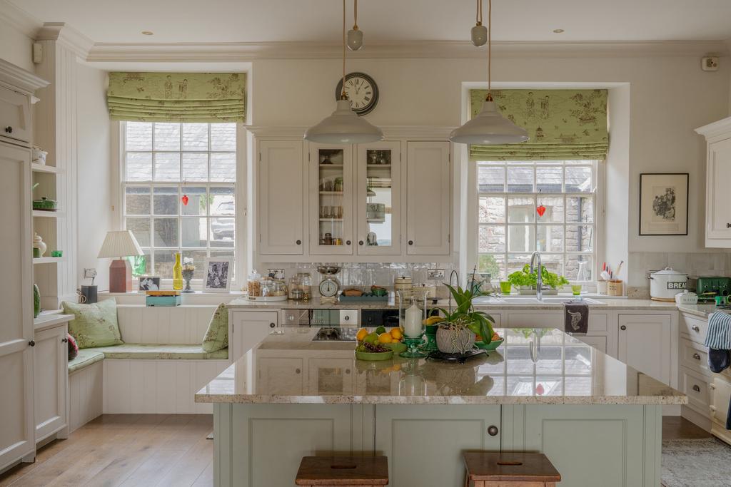 271113 - A743102.jpg