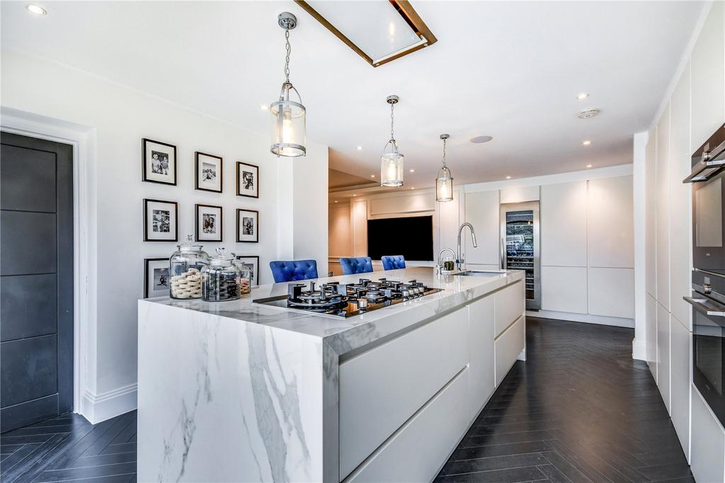 Kitchen/Breakfast