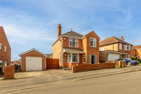 3 bedroom detached house for sale, Doveridge Road, Carlton