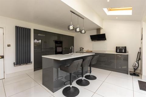 3 bedroom detached house for sale, Doveridge Road, Carlton