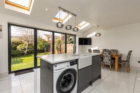 3 bedroom detached house for sale, Doveridge Road, Carlton