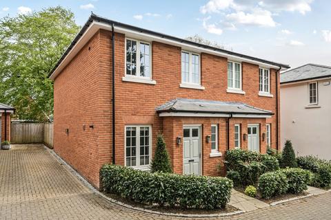2 bedroom semi-detached house for sale, Appulby Gardens, Winchester, Hampshire, SO22