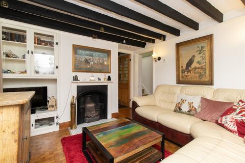 8 Chapel Row, Herne Bay, CT6 7HU