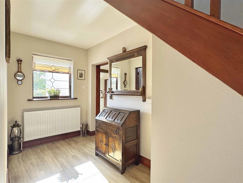 Hall.jpg