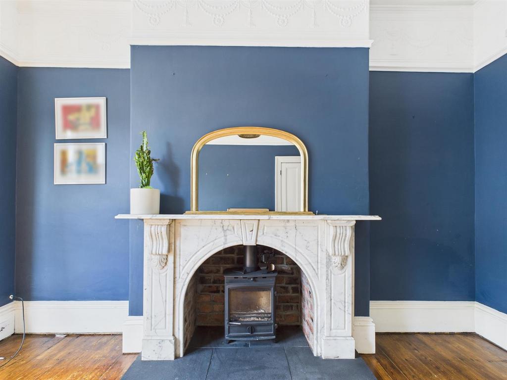 Fireplace.jpg