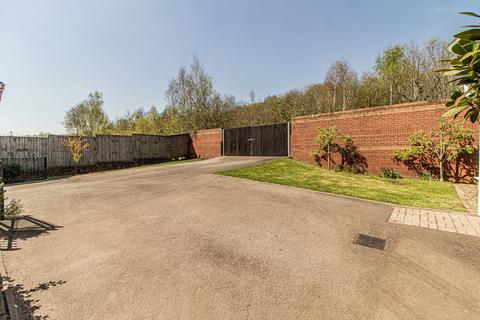 11 Clos Ynysddu, Pontyclun, CF72 9WQ