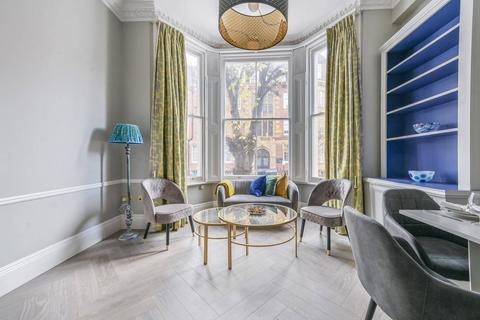 2 bedroom flat to rent, Cromwell Crescent, Kensington, London, SW5
