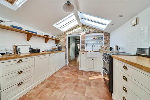 undefined, Orchard Place, Arundel