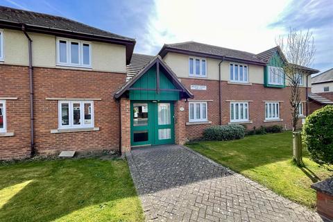 1 bedroom apartment for sale, Bourne Court, Darlington