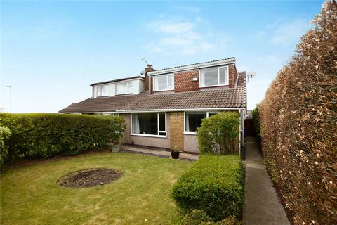 4 bedroom semi-detached house for sale, Thornham Road, High Crompton, Shaw, Oldham, OL2