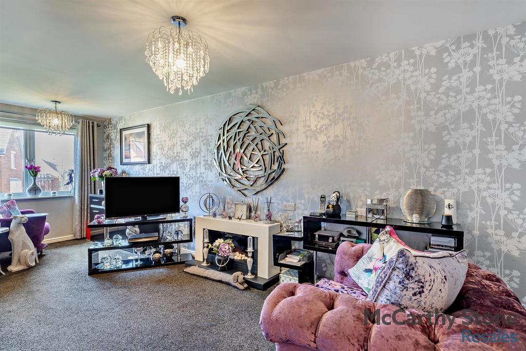 8634707-interior10-800.jpg
