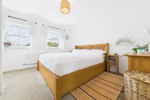 21 Damson Drive, Mortimer, Reading, RG7 3WZ