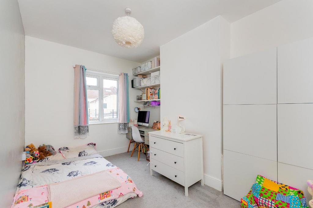 1 G5 SBR - Bedroom E.jpg