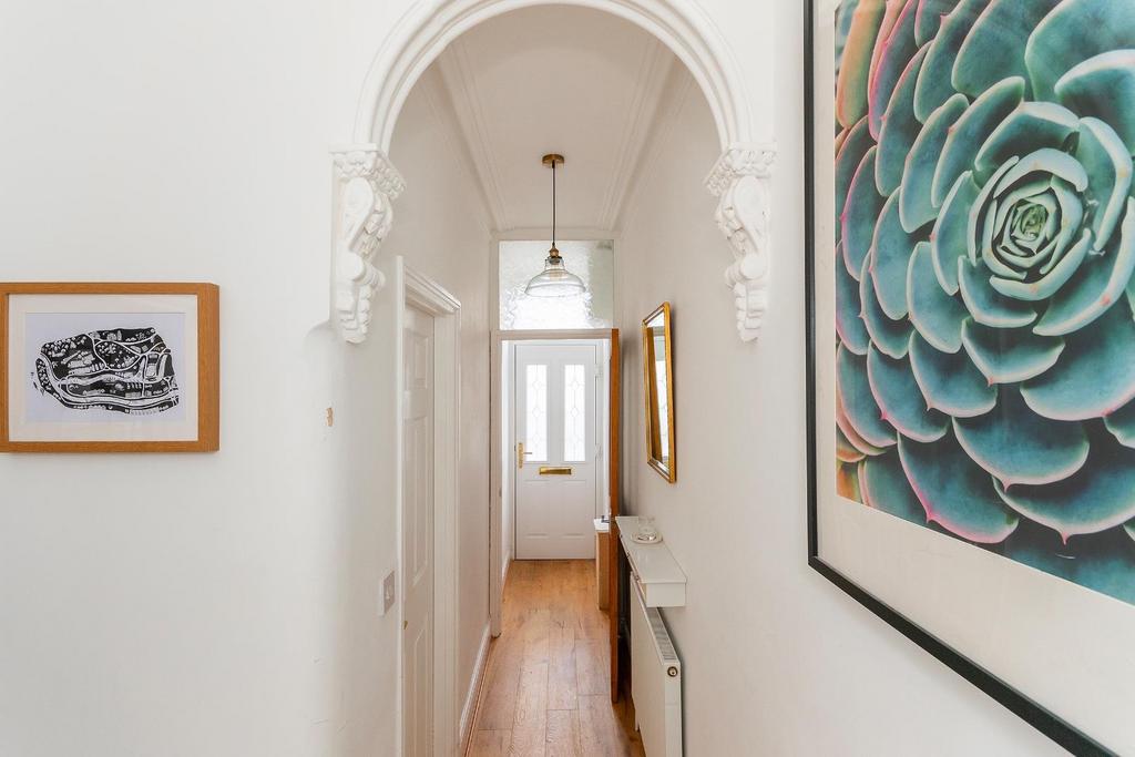 1 G5 SBR - Hallway A.jpg