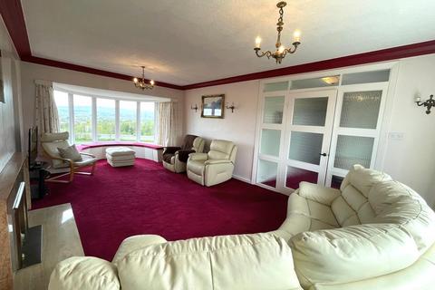 2 bedroom detached bungalow for sale, Bolton Road, Westhoughton, Bolton