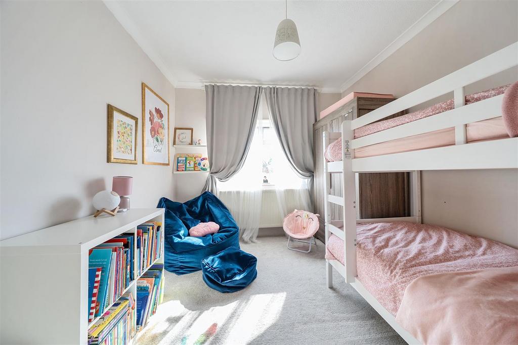Bedroom 2.jpg